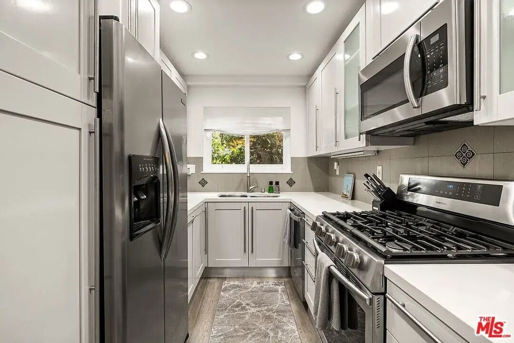 1443 25th Street - Photo 7