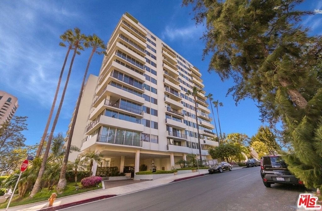 10433 Wilshire Boulevard - Photo 10