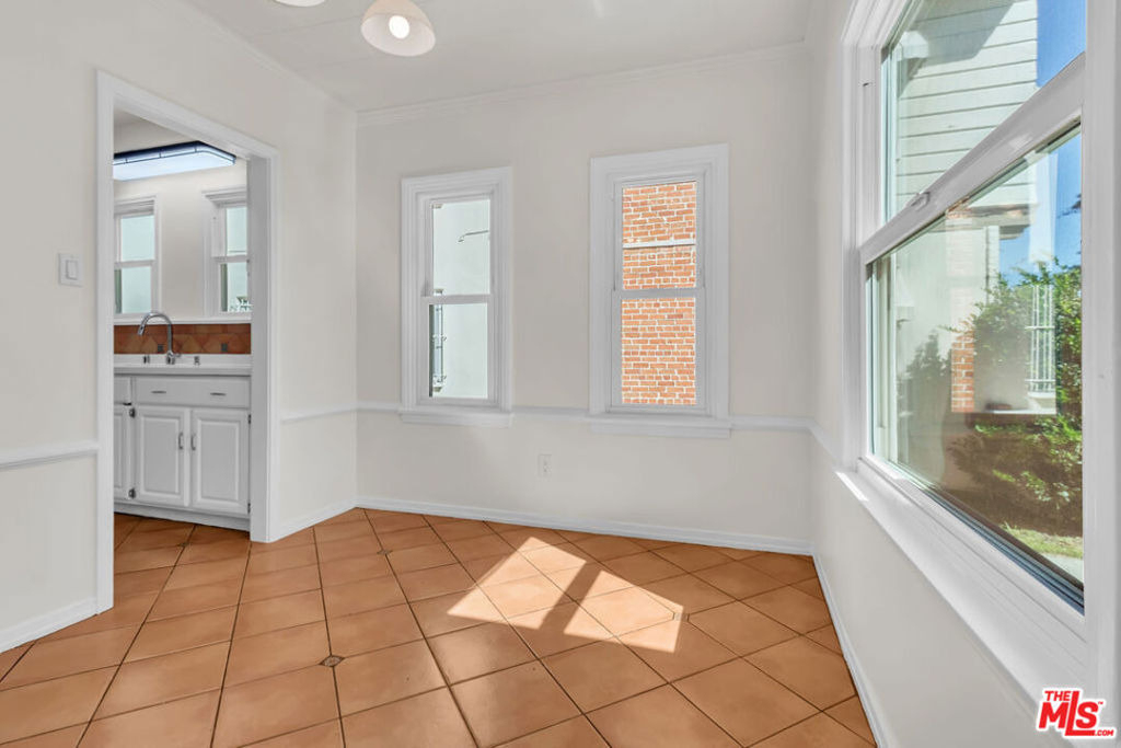 8349 W 4th Street - Photo 15