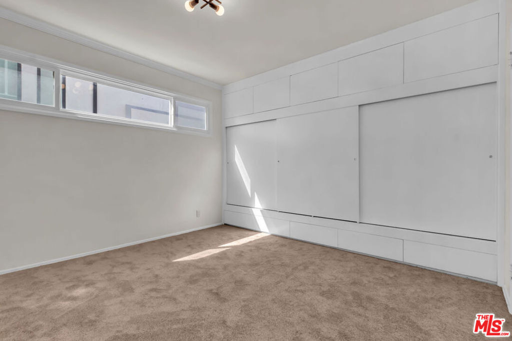 8349 W 4th Street - Photo 21