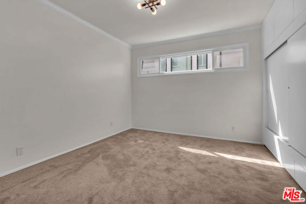 8349 W 4th Street - Photo 20