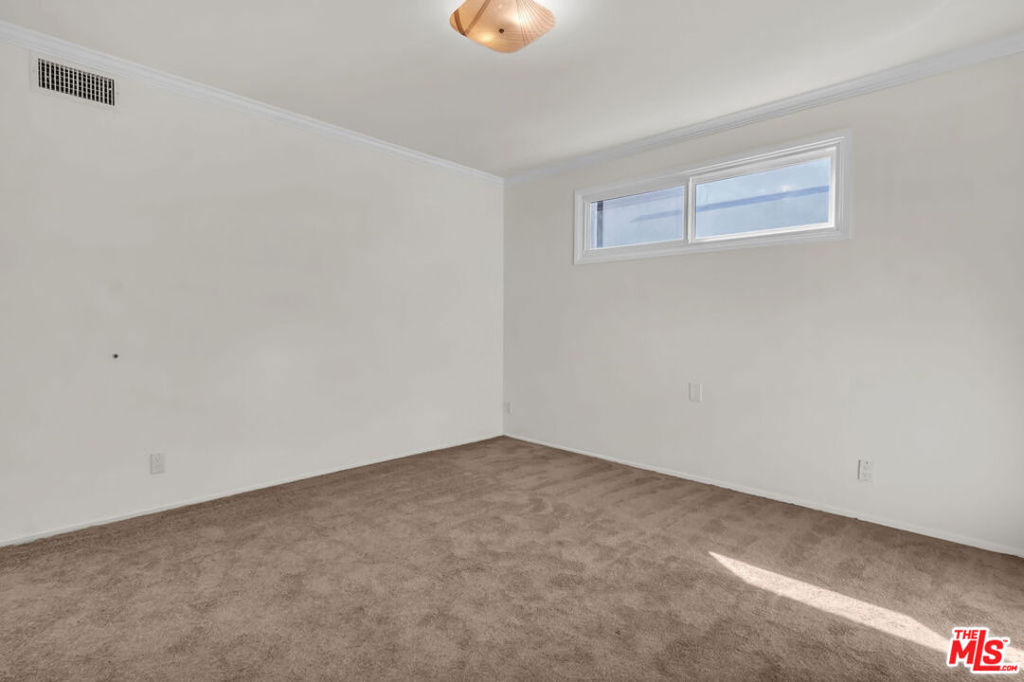 8349 W 4th Street - Photo 27