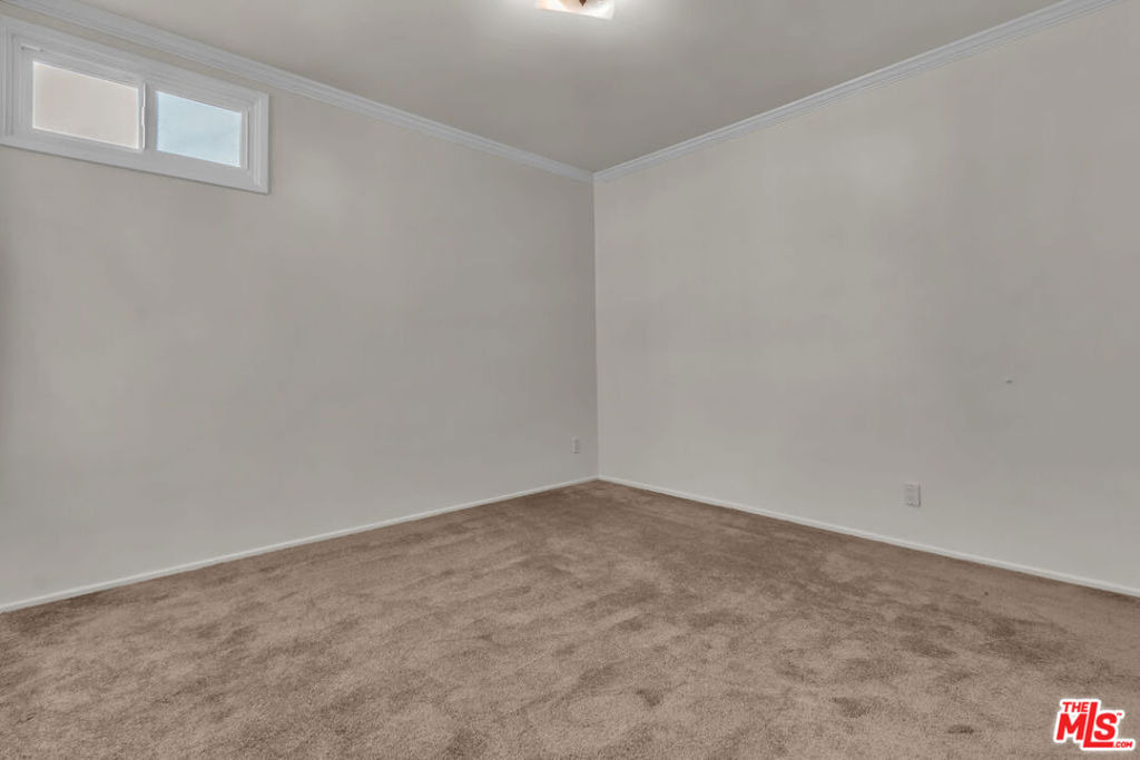8349 W 4th Street - Photo 34
