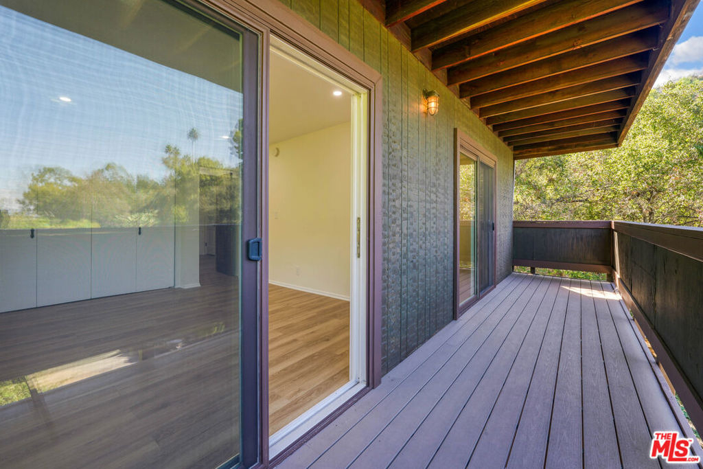 3602 S Lankershim Boulevard - Photo 32