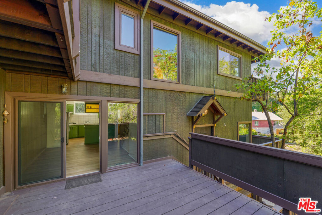 3602 S Lankershim Boulevard - Photo 4