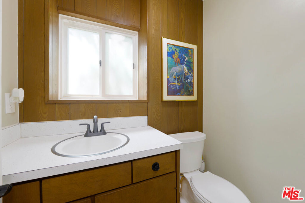 3602 S Lankershim Boulevard - Photo 16