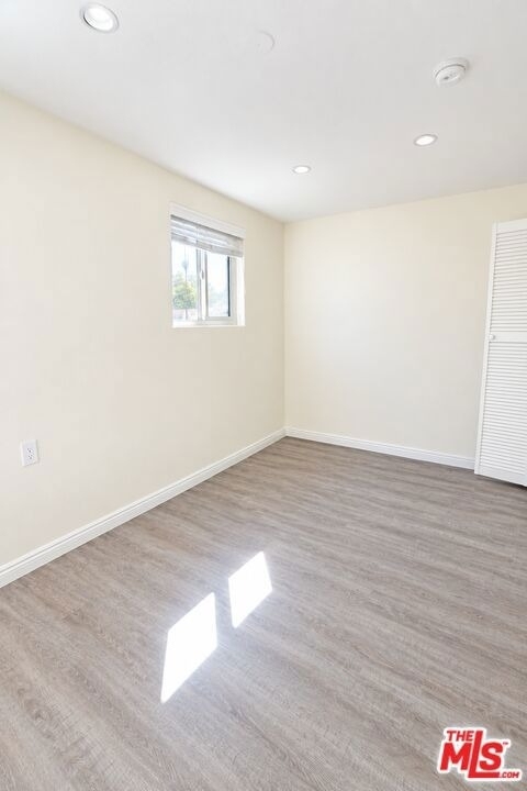 5218 Navarro Street - Photo 10