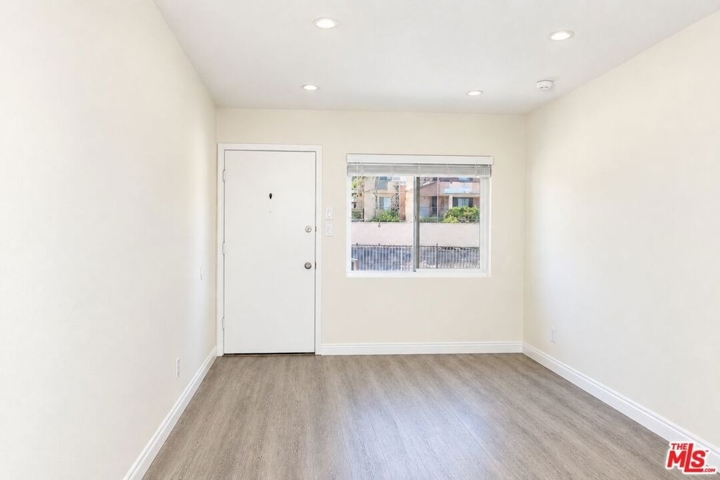 5218 Navarro Street - Photo 1