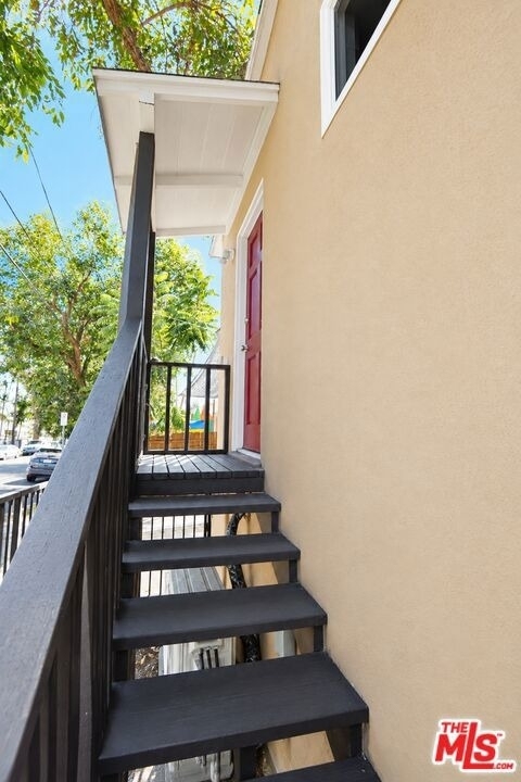 5218 Navarro Street - Photo 13