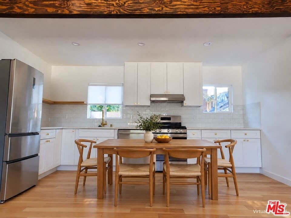 1491 Scott Ave - Photo 6