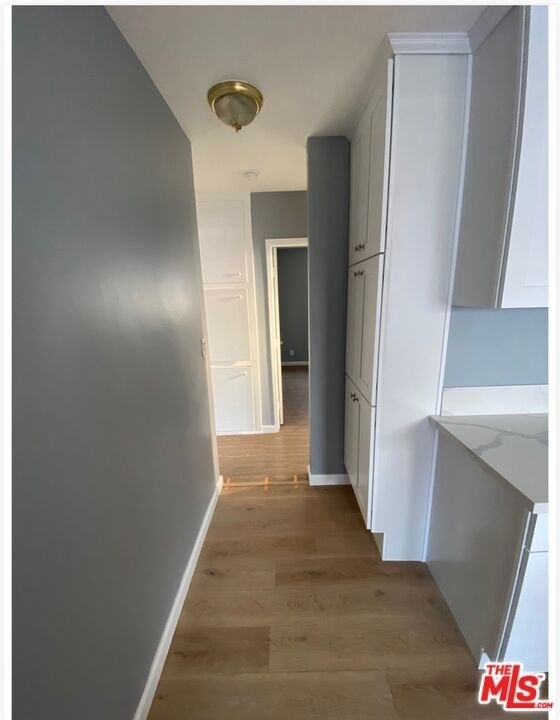 218 E 81st Street - Photo 2