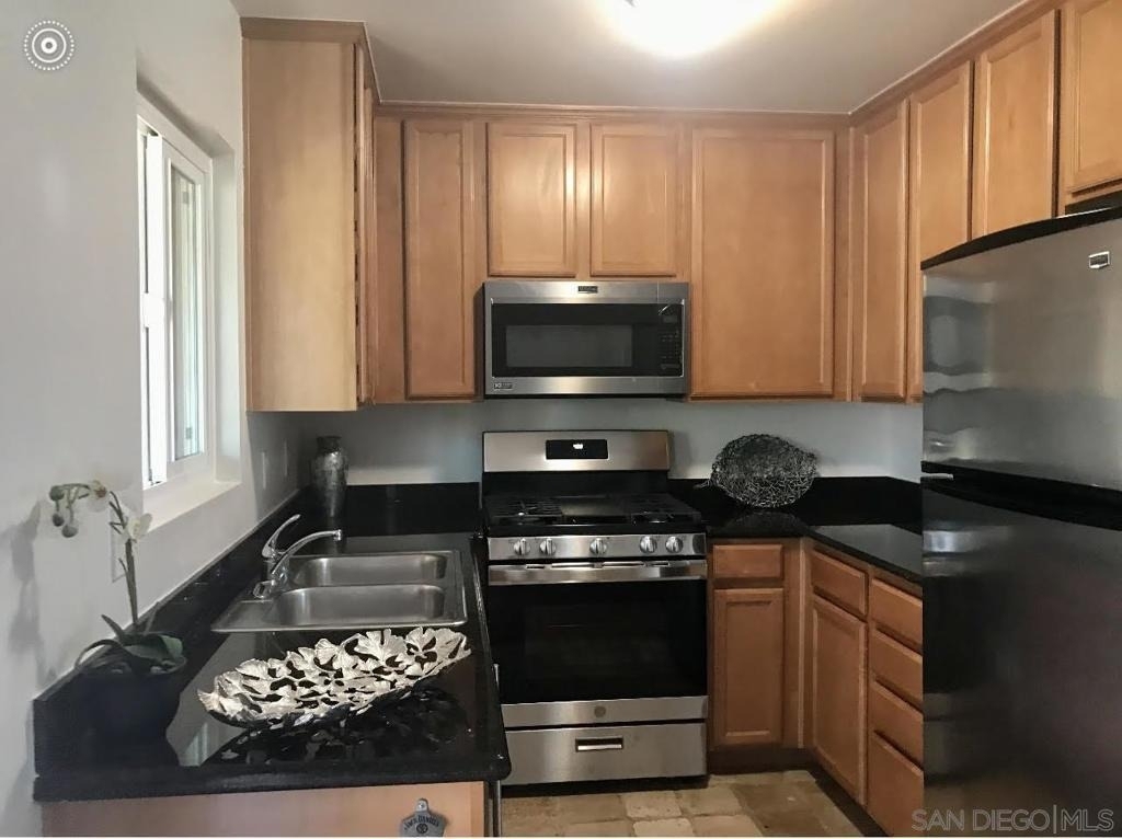 526 Calle Montecito - Photo 28