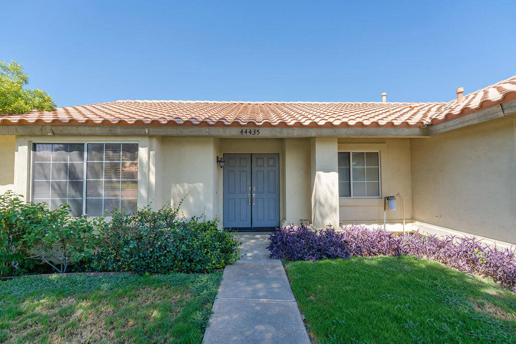 44435 Buttercup Lane - Photo 2