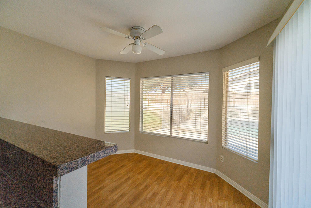 44435 Buttercup Lane - Photo 9