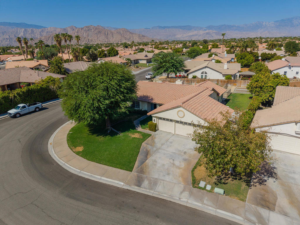44435 Buttercup Lane - Photo 3