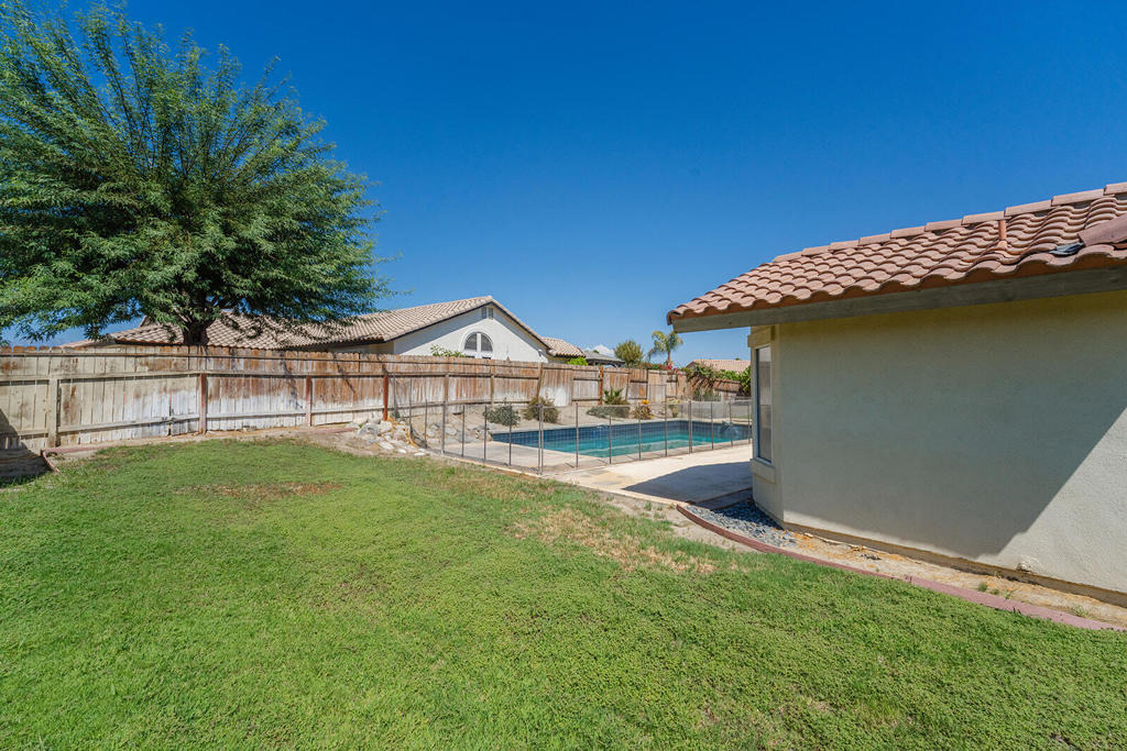 44435 Buttercup Lane - Photo 37