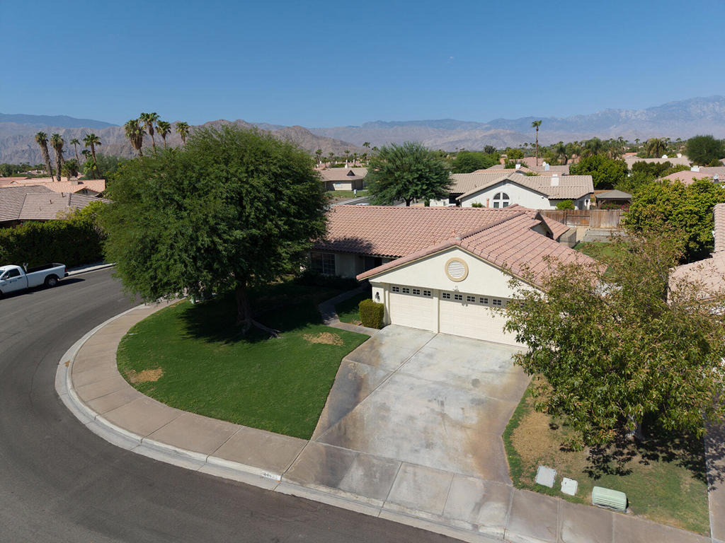 44435 Buttercup Lane - Photo 42
