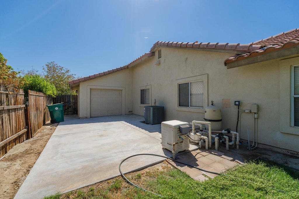 44435 Buttercup Lane - Photo 40