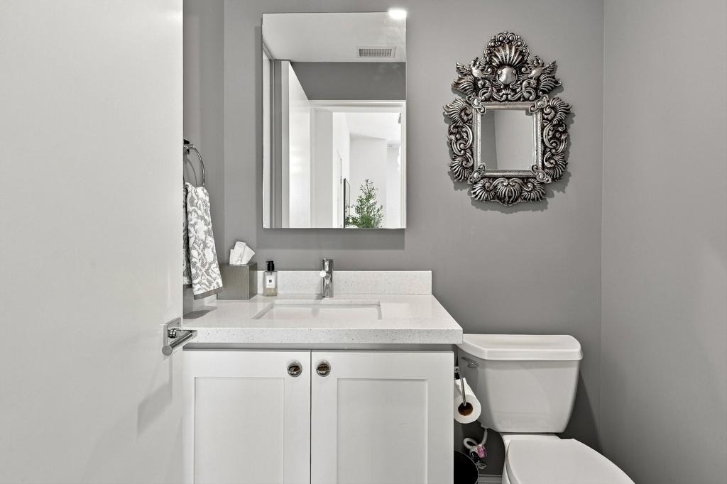 1000 Surrey Lane - Photo 23