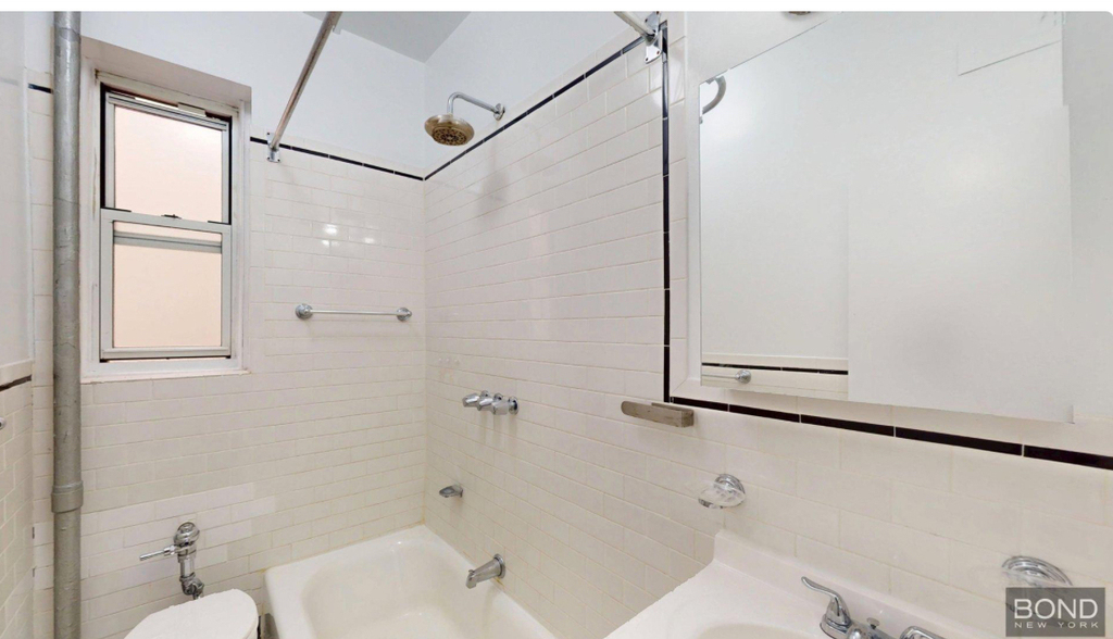 West 13th street  - Photo 3