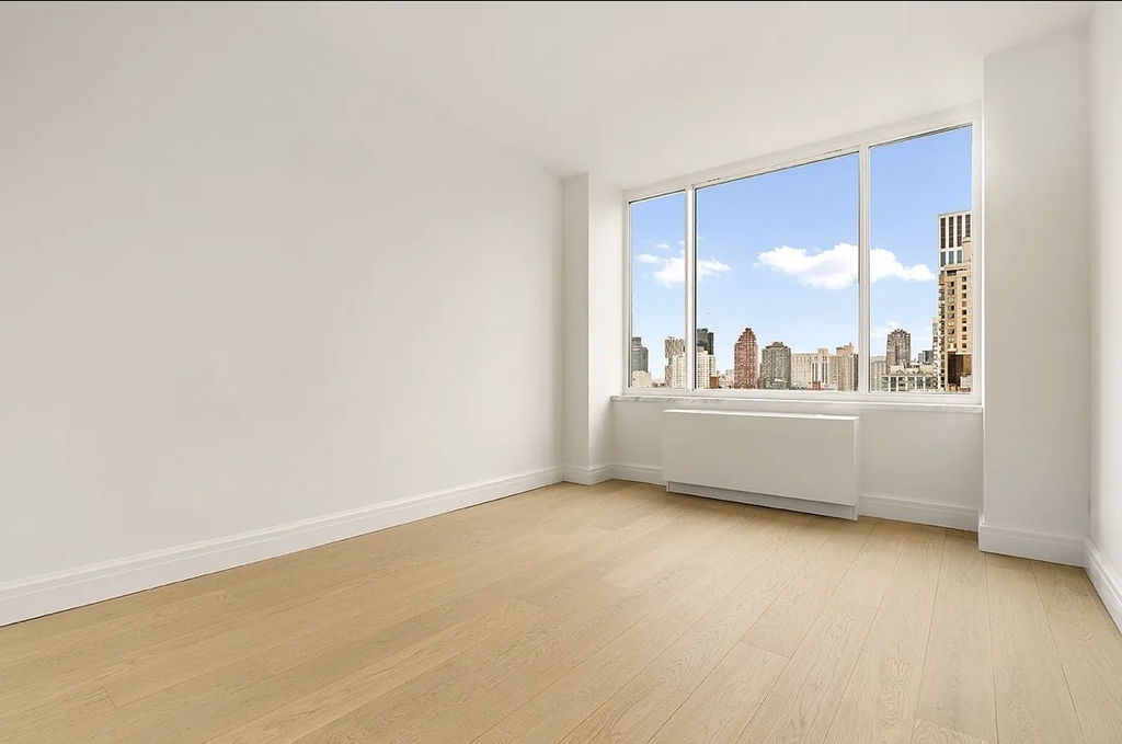 East 84th street and 1st Ave  - Photo 6