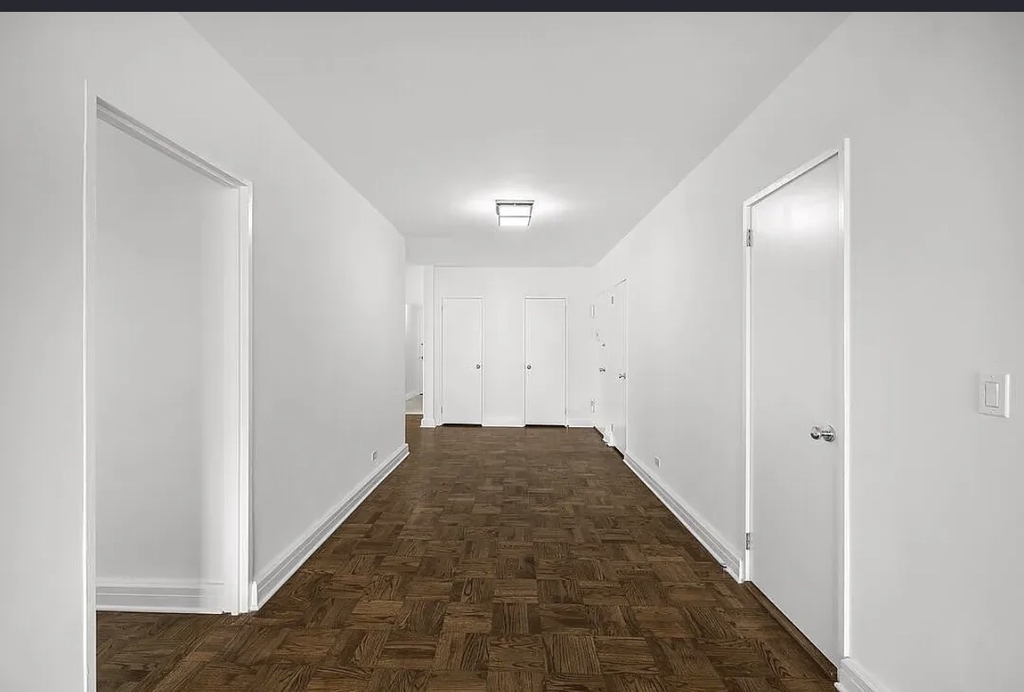 East 68 street and 2nd Ave  - Photo 17