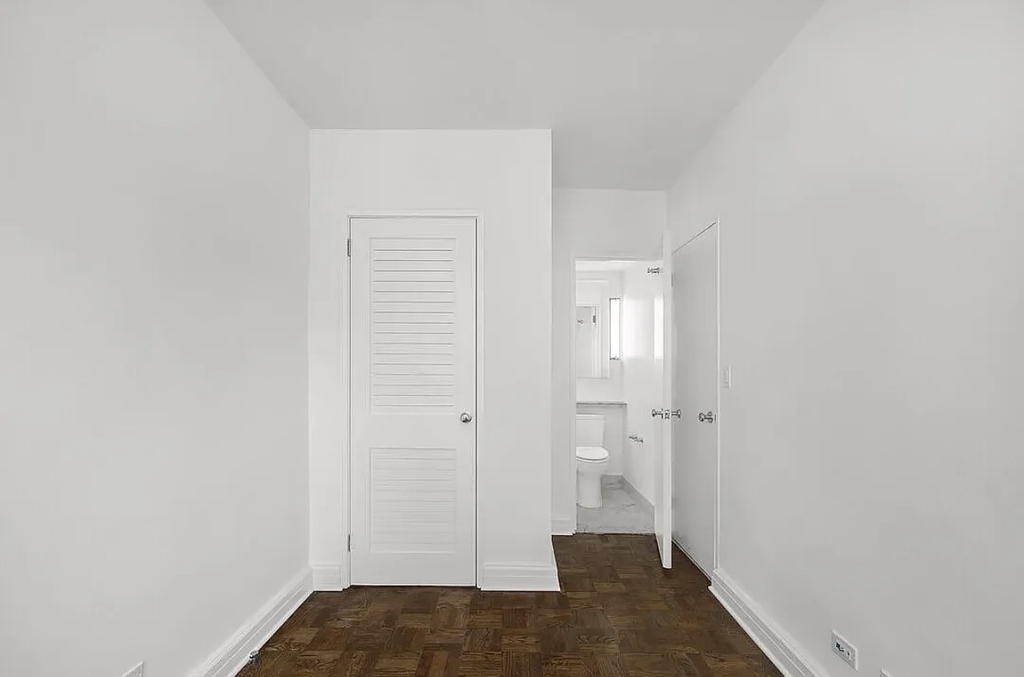 East 68 street and 2nd Ave  - Photo 5