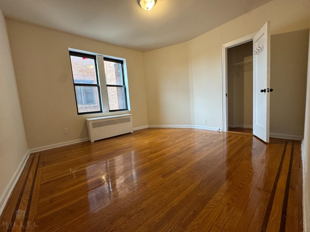 36-14 165th St - Photo 5