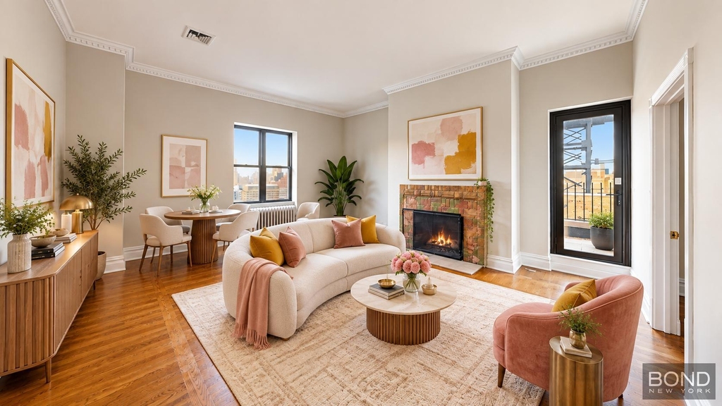 Second Avenue - Photo 1