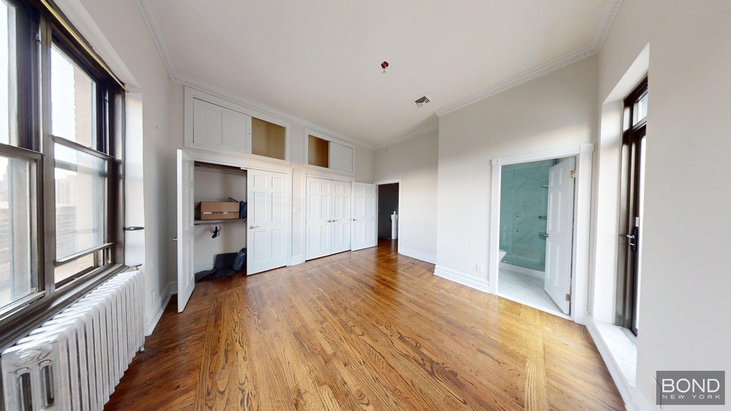 Second Avenue - Photo 8