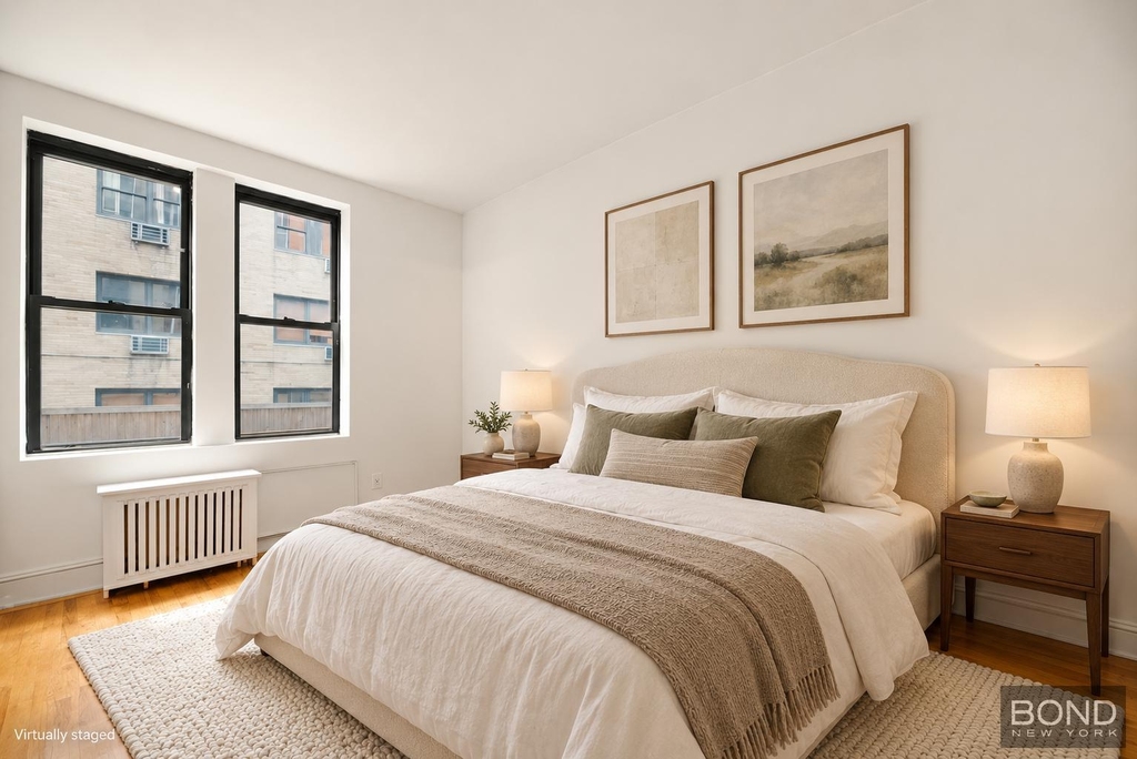 East 70th Street - Photo 4