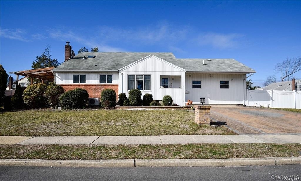 65 Sylvia Lane - Photo 2