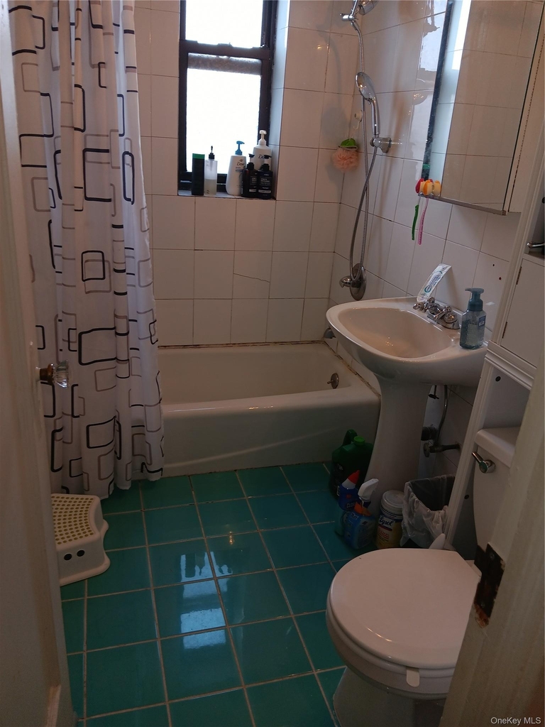 40-45 201 Street - Photo 6