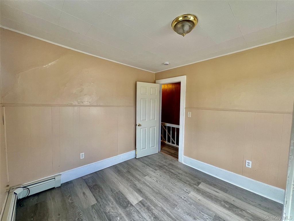 151 Orange Turnpike - Photo 9