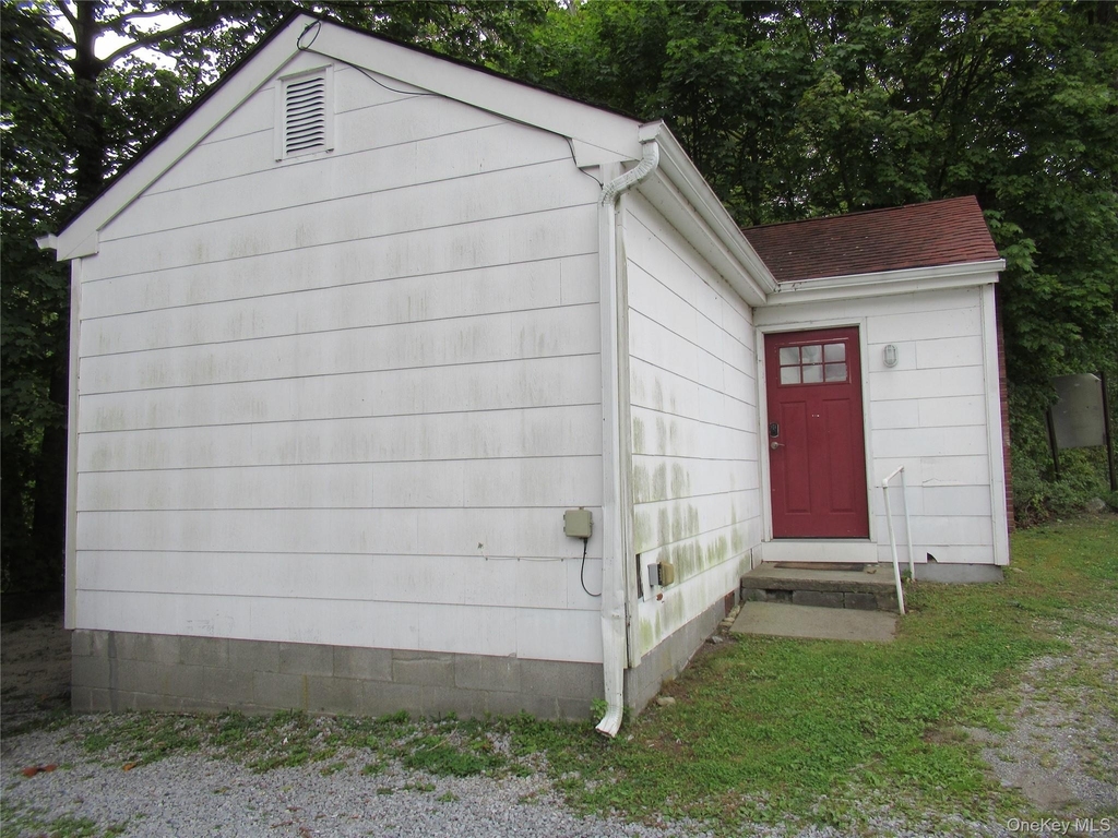 1 Oscawana Lake Road - Photo 0