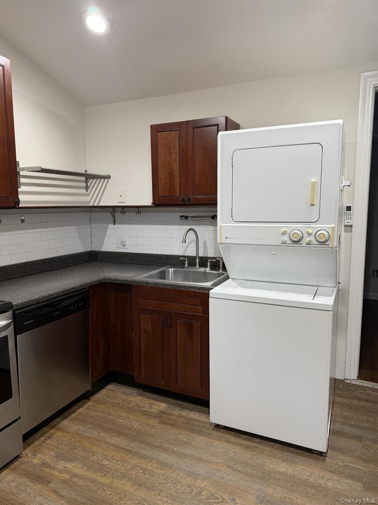 30 Orinoco Drive - Photo 2