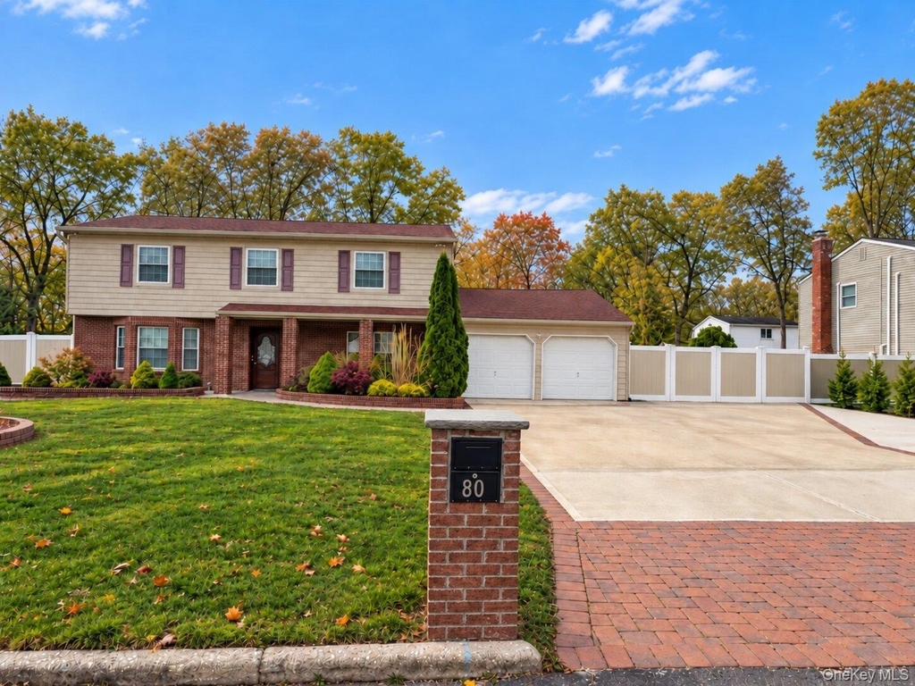 80 Lincoln Avenue - Photo 0