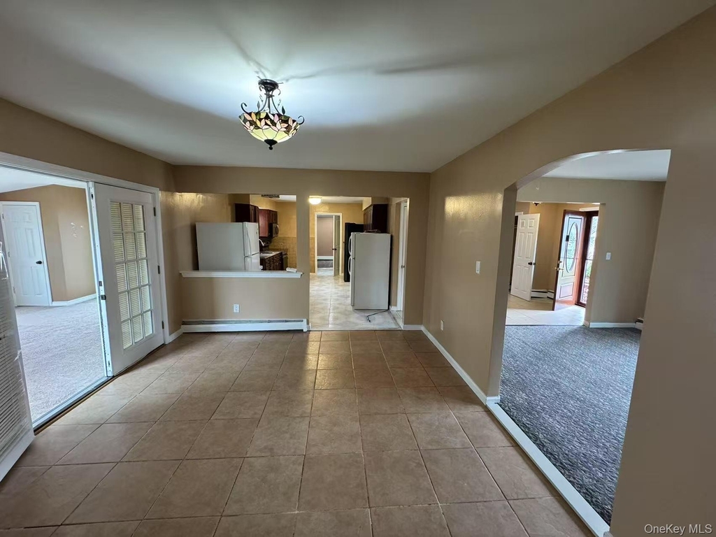 80 Lincoln Avenue - Photo 1