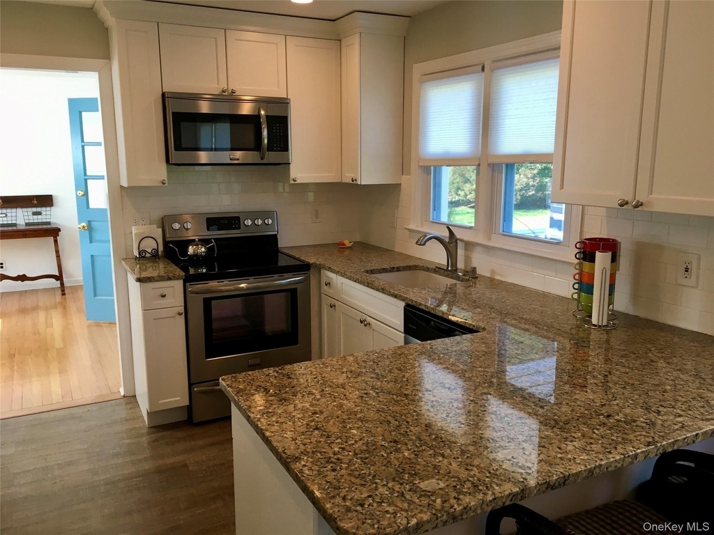 28 Summit Avenue - Photo 5