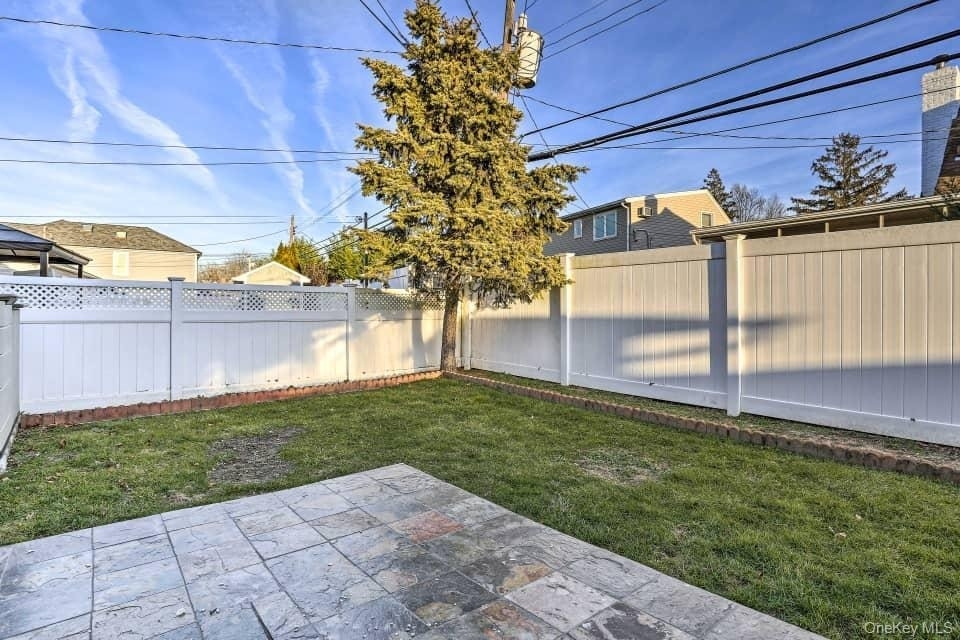 1648 Paula Lane - Photo 16