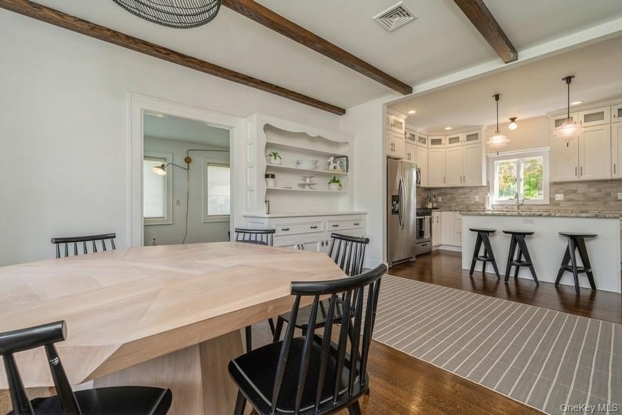 11 Campbell Road - Photo 4
