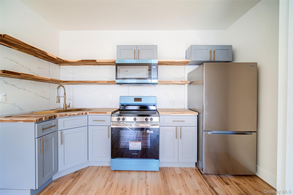 258-260 State Street - Photo 22