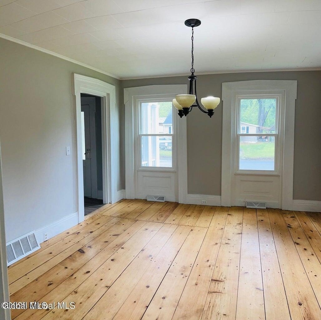 1529 Clauverwie Road - Photo 9