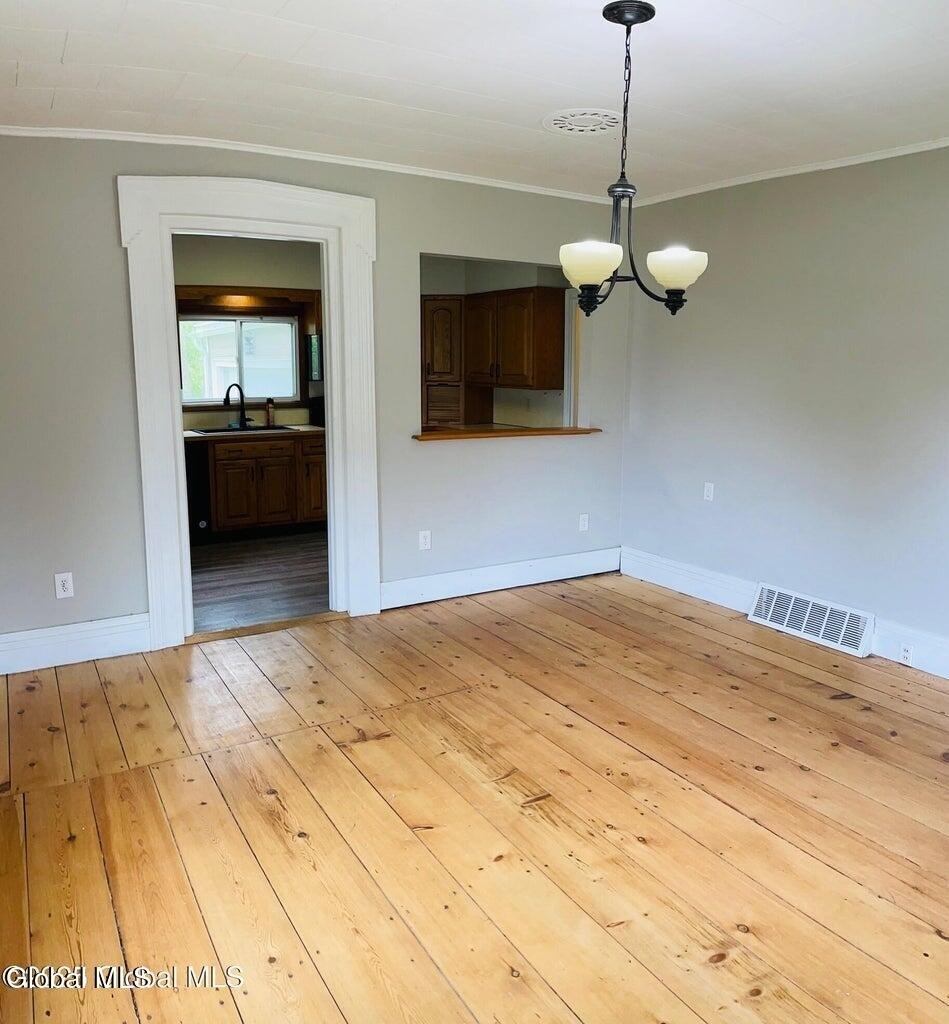 1529 Clauverwie Road - Photo 11