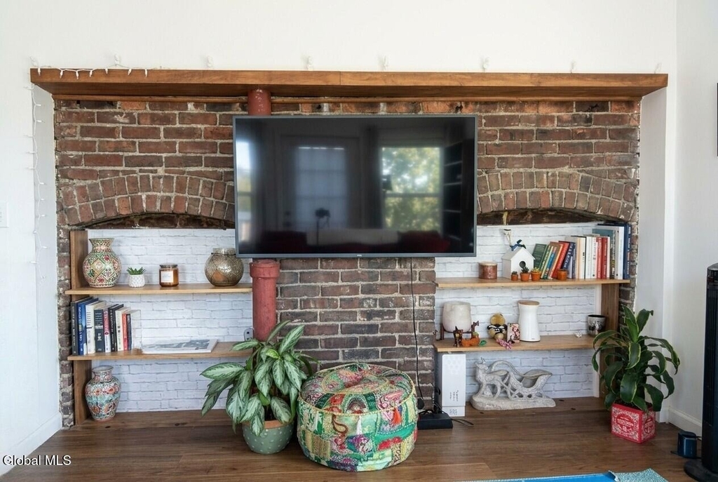 352 State Street - Photo 15