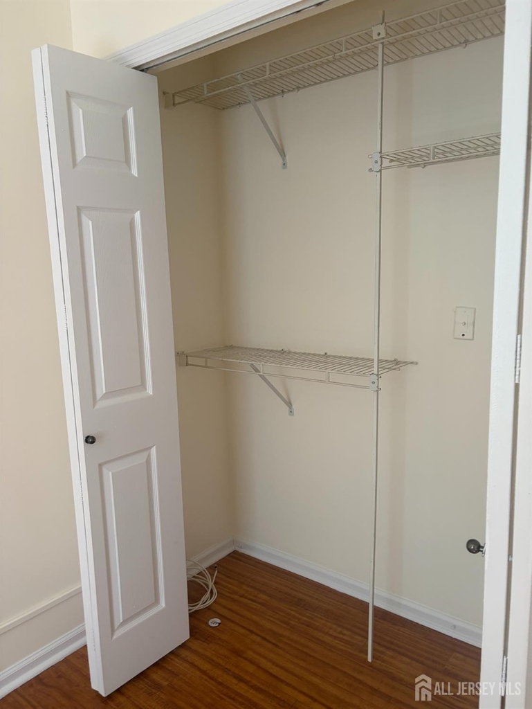 215 Prestwick Way - Photo 13