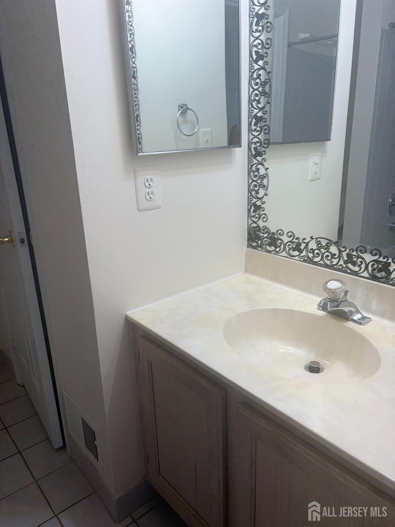 215 Prestwick Way - Photo 23
