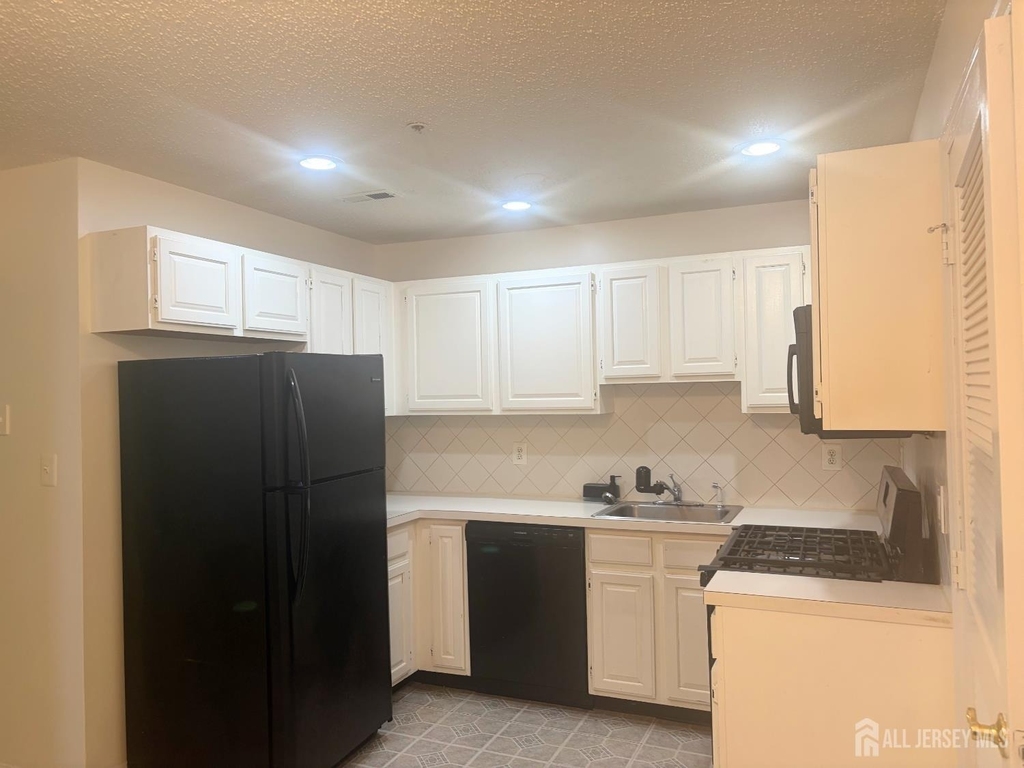 215 Prestwick Way - Photo 6