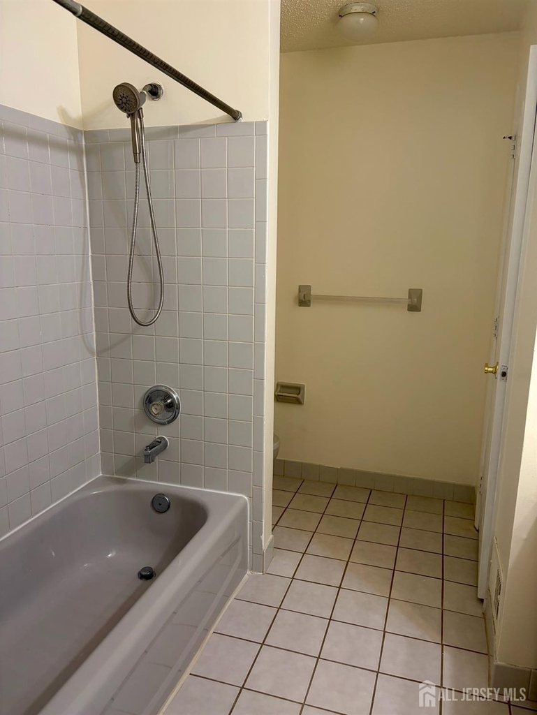 215 Prestwick Way - Photo 22
