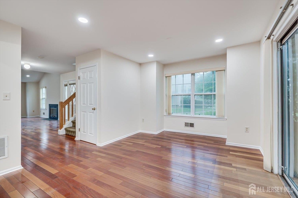 15 Allison Court - Photo 14